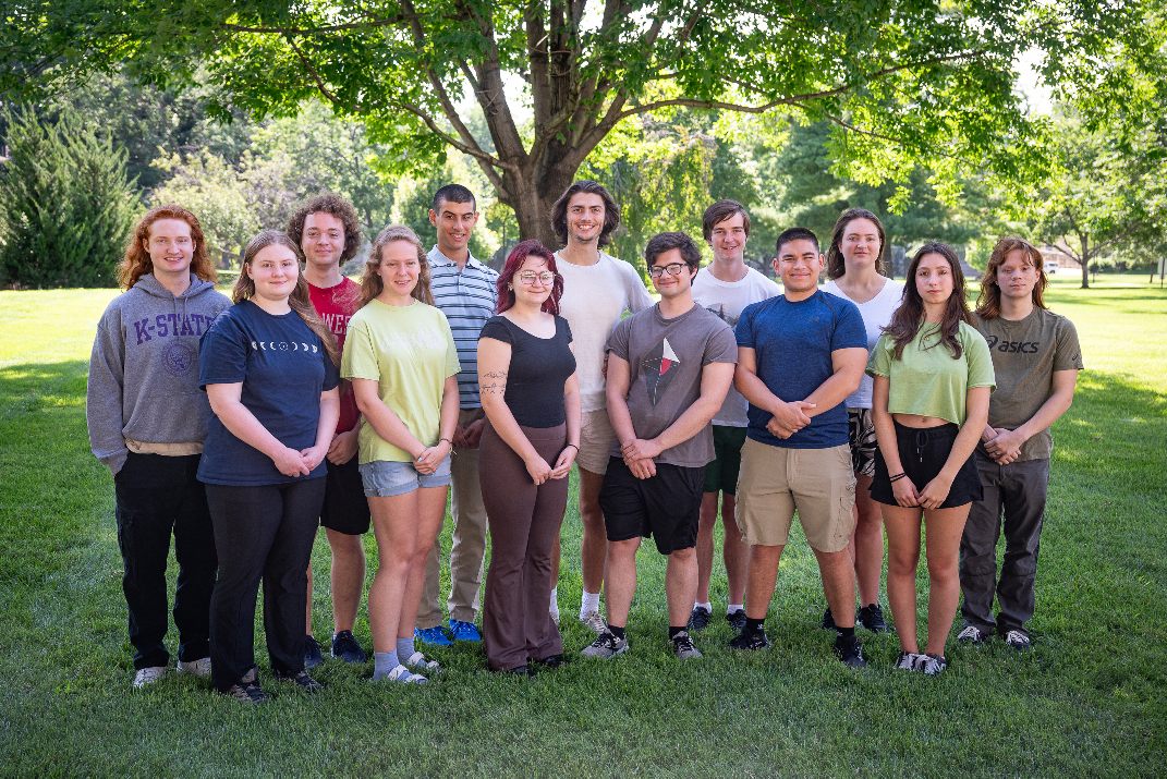 2025 REU Student Group